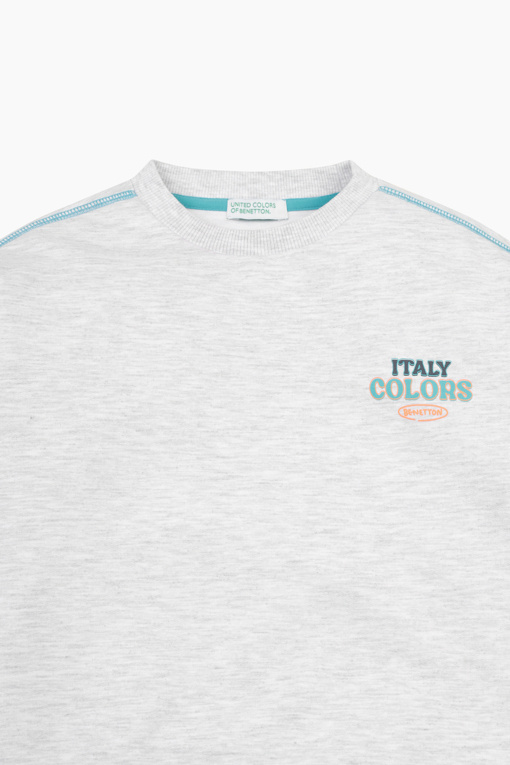 https://img.benettonmall.com/PARTS/KO/26S/QAMT02611MG_MB_D3.jpg?cb=1777565229