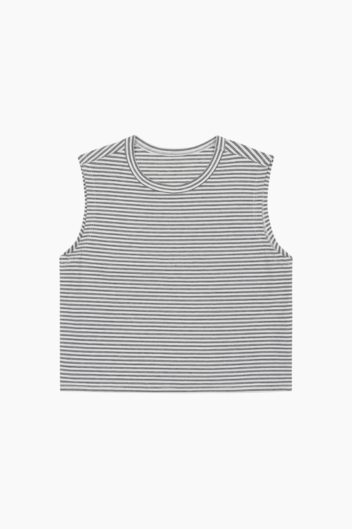 https://img.benettonmall.com/PARTS/KO/26S/QAMT09611LA_MB_D4.jpg?cb=1777565229