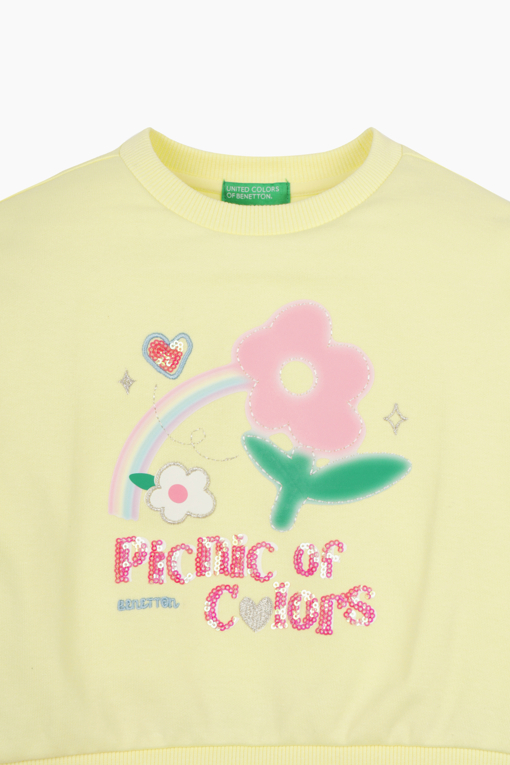 https://img.benettonmall.com/PARTS/KO/26S/QAOP02611YE_MB_D2.jpg?cb=1777565229