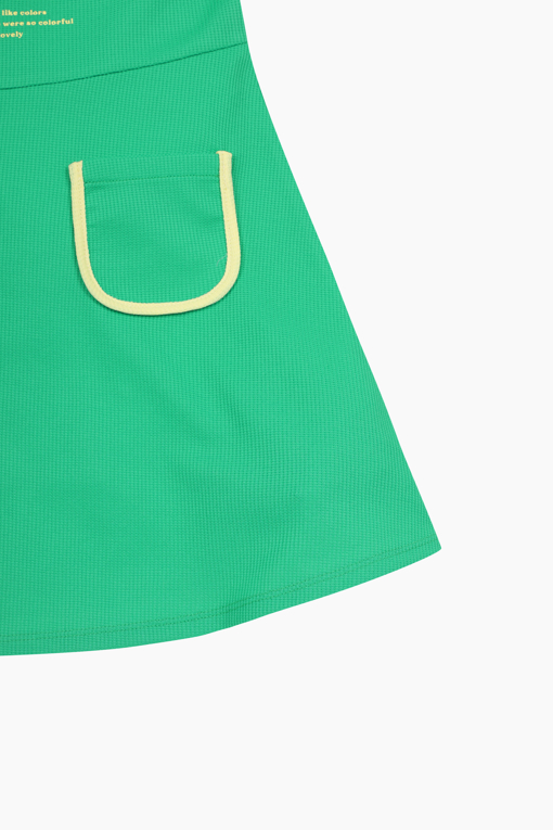 https://img.benettonmall.com/PARTS/KO/26S/QAOP16631GN_MB_D4.jpg?cb=1777565229