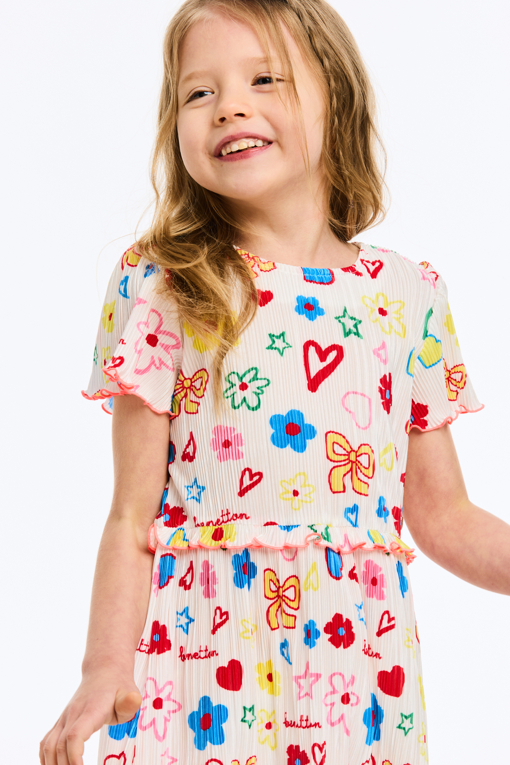 https://img.benettonmall.com/PARTS/KO/26S/QAOP23631WH_MB_D4.jpg?cb=1777565229