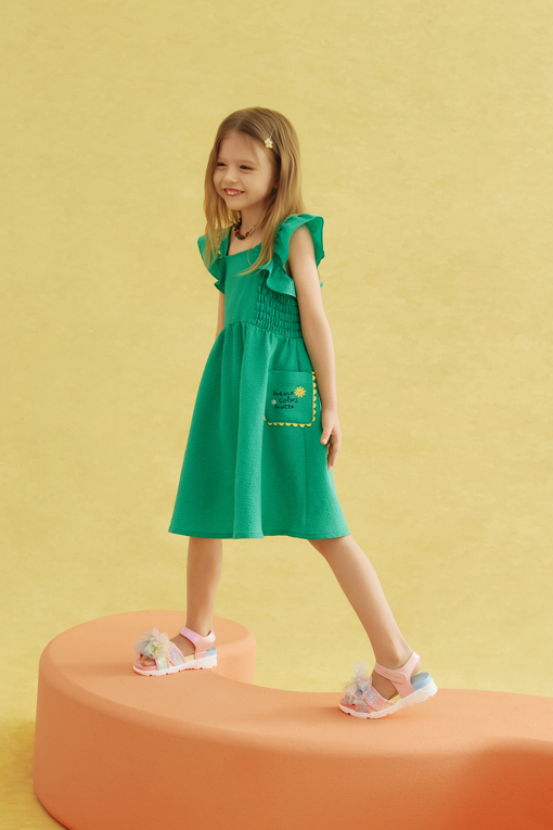 https://img.benettonmall.com/PARTS/KO/26S/QAOP27631GN_MB_D1.jpg?cb=1777565229