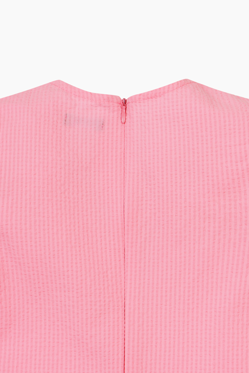 https://img.benettonmall.com/PARTS/KO/26S/QAOP32631PK_MB_D6.jpg?cb=1777565229