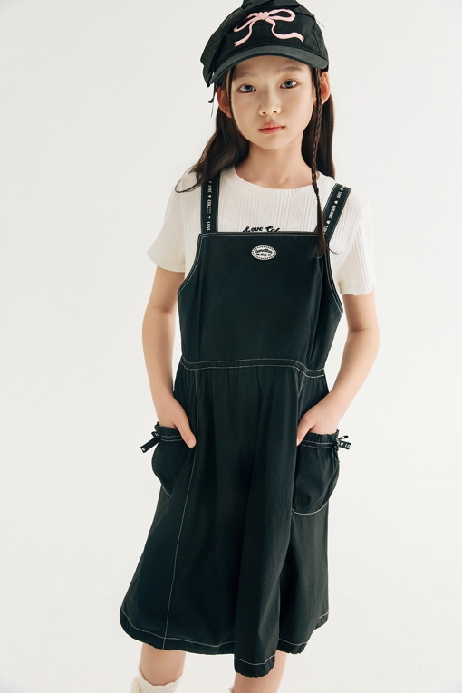 https://img.benettonmall.com/PARTS/KO/26S/QAOP34631BK_MB_D0.jpg?cb=1777565229
