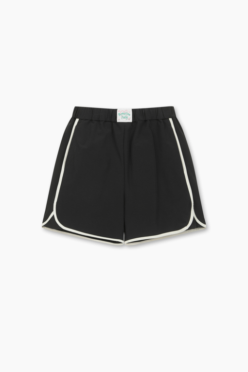 https://img.benettonmall.com/PARTS/KO/26S/QAPT04631BK_MB_D1.jpg?cb=1777565229