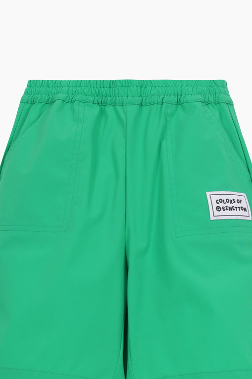 https://img.benettonmall.com/PARTS/KO/26S/QAPT06631GN_MB_D3.jpg?cb=1777565229