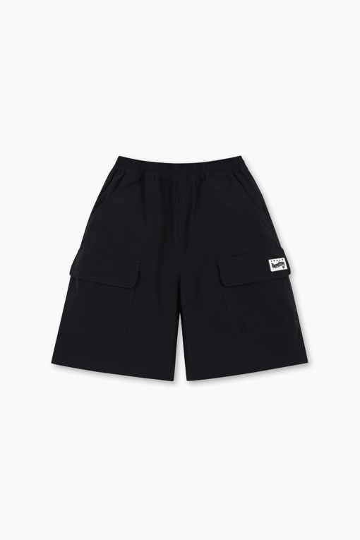 https://img.benettonmall.com/PARTS/KO/26S/QAPT14631BK_MB_D0.jpg?cb=1777565229