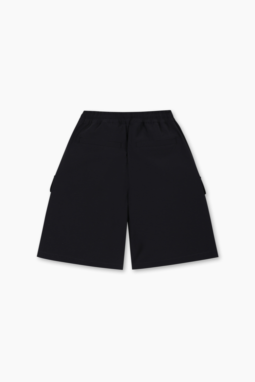 https://img.benettonmall.com/PARTS/KO/26S/QAPT14631BK_MB_D1.jpg?cb=1777565229
