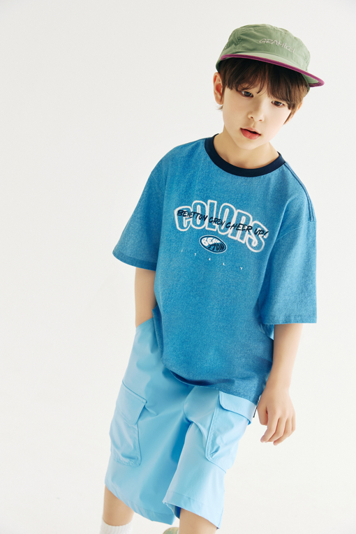 https://img.benettonmall.com/PARTS/KO/26S/QAPT14631BL_MB_D1.jpg?cb=1777565229