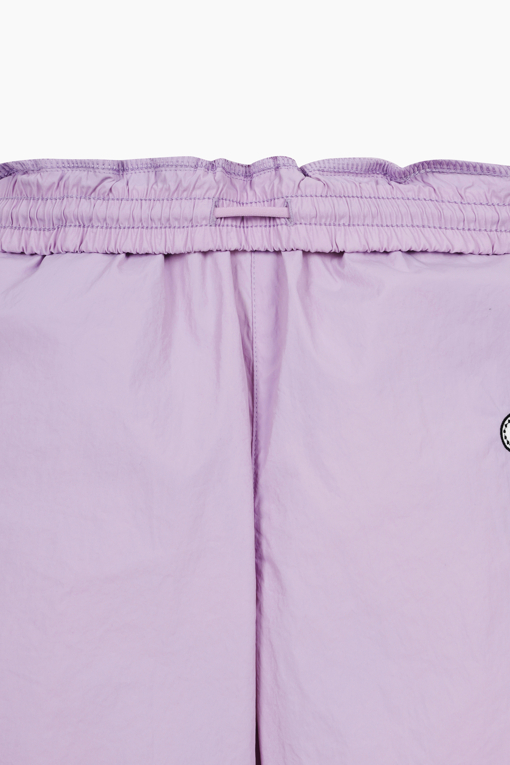 https://img.benettonmall.com/PARTS/KO/26S/QAPT15631LV_MB_D7.jpg?cb=1777565229
