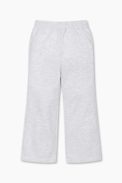 https://img.benettonmall.com/PARTS/KO/26S/QASE04611MG_MB_D5.jpg?cb=1777565229