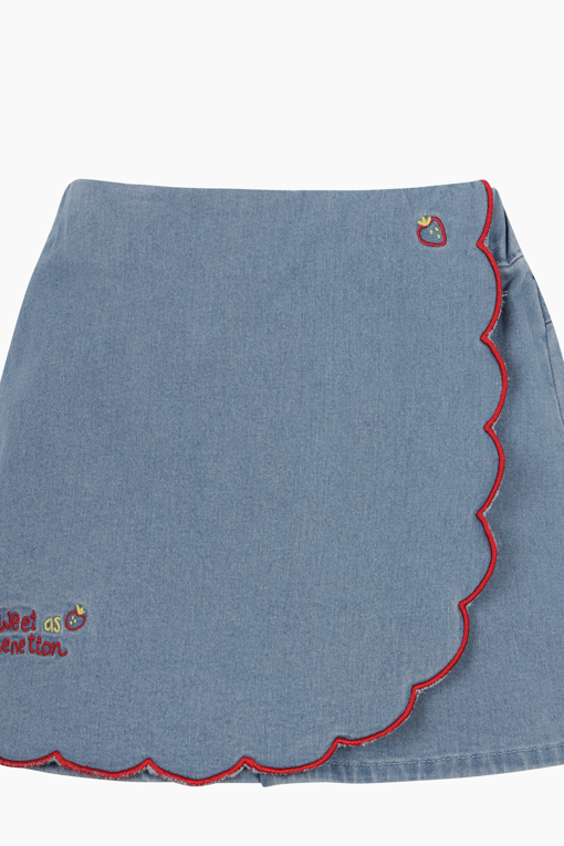 https://img.benettonmall.com/PARTS/KO/26S/QASP01611BL_MB_D4.jpg?cb=1777565229