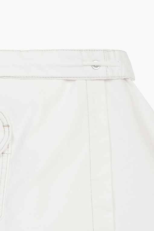 https://img.benettonmall.com/PARTS/KO/26S/QASP08631WH_MB_D10.jpg?cb=1777565229