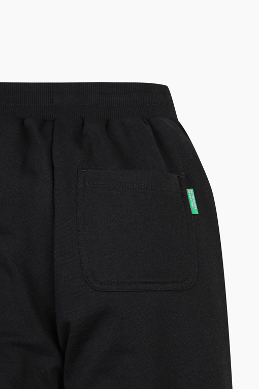 https://img.benettonmall.com/PARTS/KO/26S/QATP01611BK_MB_D4.jpg?cb=1777565229