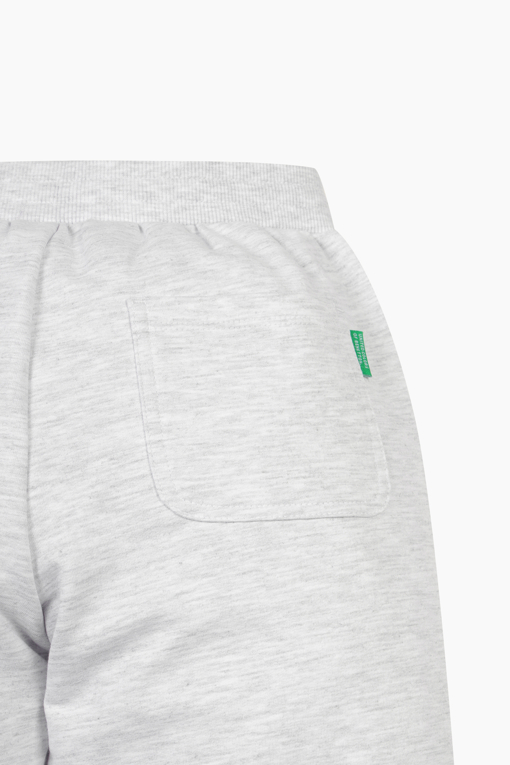 https://img.benettonmall.com/PARTS/KO/26S/QATP02611MG_MB_D4.jpg?cb=1777565229