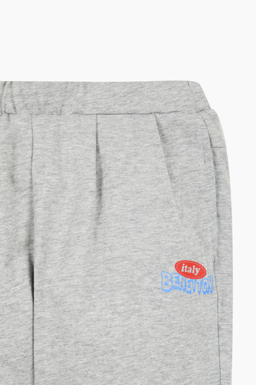 https://img.benettonmall.com/PARTS/KO/26S/QATP06611MG_MB_D3.jpg?cb=1777565229