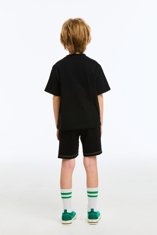 https://img.benettonmall.com/PARTS/KO/26S/QATP10631BK_MB_D2.jpg?cb=1777565229