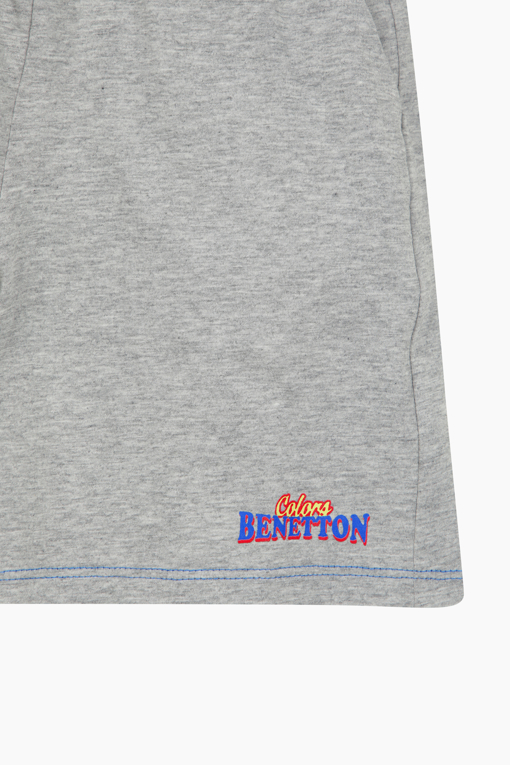 https://img.benettonmall.com/PARTS/KO/26S/QATP10631MG_MB_D6.jpg?cb=1777565229