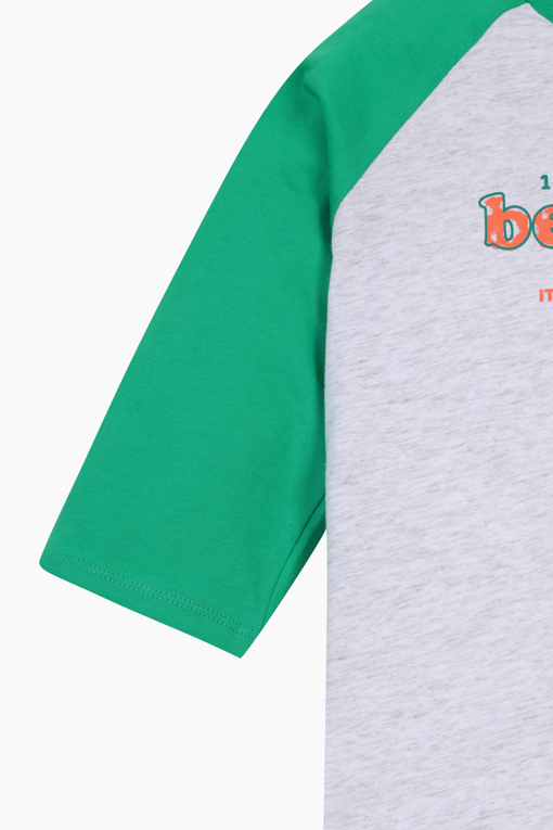 https://img.benettonmall.com/PARTS/KO/26S/QATS02611GN_MB_D4.jpg?cb=1777565229