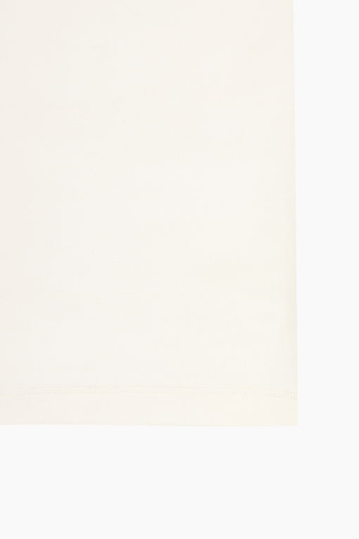 https://img.benettonmall.com/PARTS/KO/26S/QATS18631CR_MB_D4.jpg?cb=1777565229
