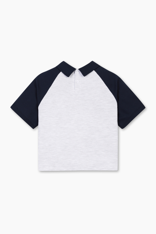 https://img.benettonmall.com/PARTS/KO/26S/QATS19631NY_MB_D2.jpg?cb=1777565229