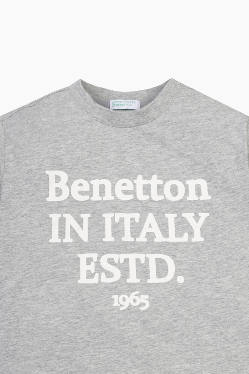 https://img.benettonmall.com/PARTS/KO/26S/QATS22631MG_MB_D3.jpg?cb=1777565229