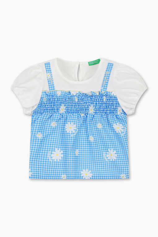 https://img.benettonmall.com/PARTS/KO/26S/QATS29631BL_MB_D2.jpg?cb=1777565229