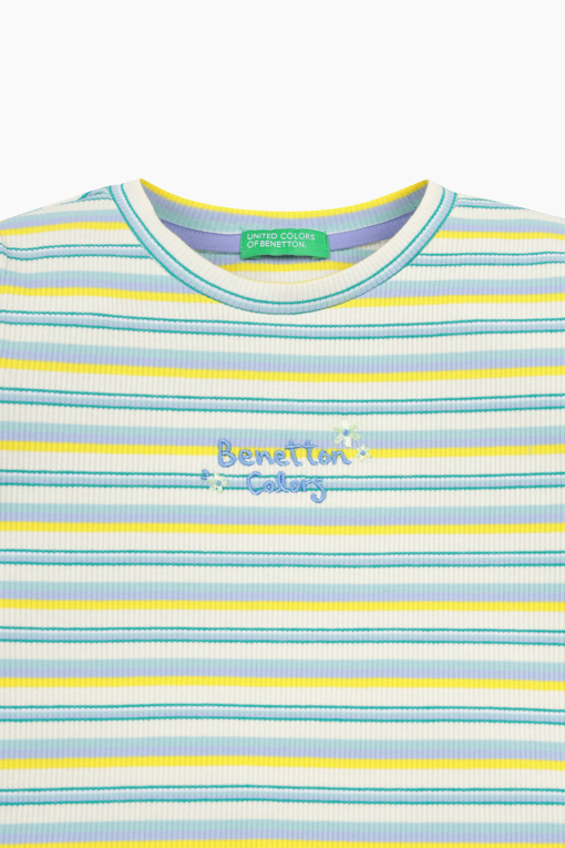 https://img.benettonmall.com/PARTS/KO/26S/QATS32631YE_MB_D2.jpg?cb=1777565229