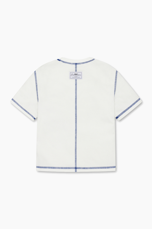 https://img.benettonmall.com/PARTS/KO/26S/QATS50631IV_MB_D11.jpg?cb=1777565229