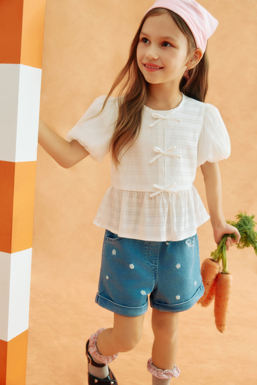 https://img.benettonmall.com/PARTS/KO/26S/QAWS08631IV_MB_D0.jpg?cb=1777565229