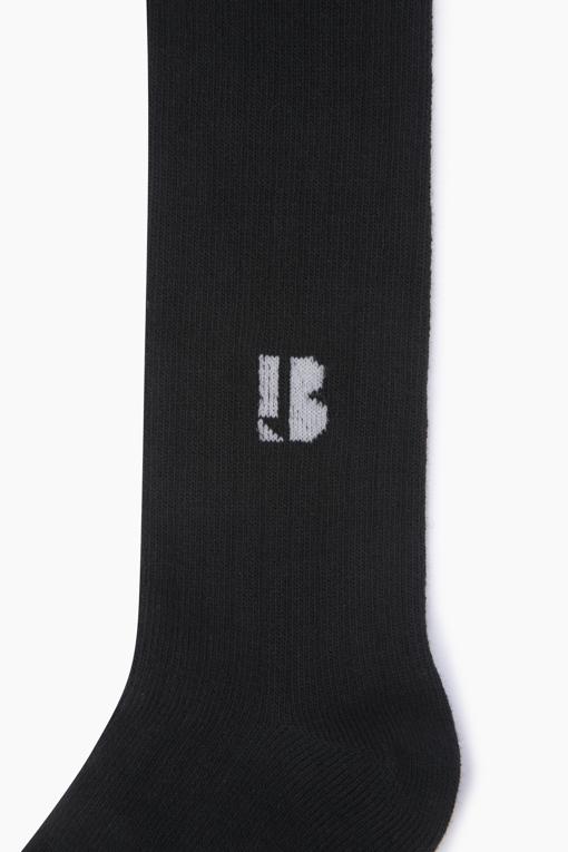 https://img.benettonmall.com/PARTS/KO/26S/QCET02611BK_MB_D3.jpg?cb=1777565229
