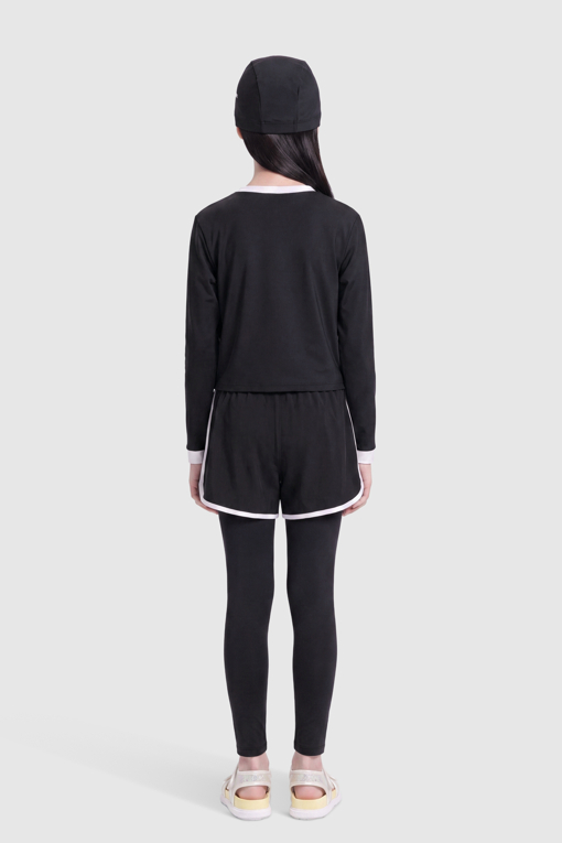 https://img.benettonmall.com/PARTS/KO/26S/QCET21631BK_MB_D1.jpg