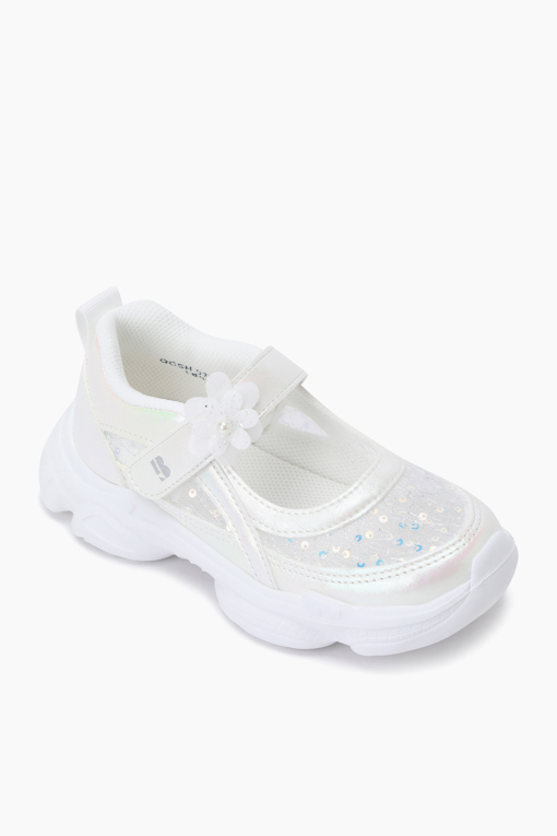 https://img.benettonmall.com/PARTS/KO/26S/QCSH07631WH_MB_D1.jpg?cb=1777565229