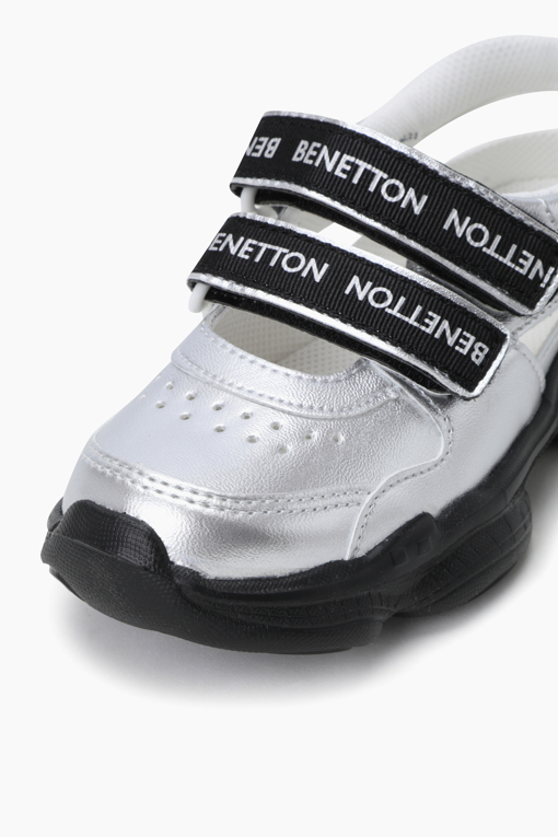 https://img.benettonmall.com/PARTS/KO/26S/QCSH10631SI_MB_D2.jpg?cb=1777565229