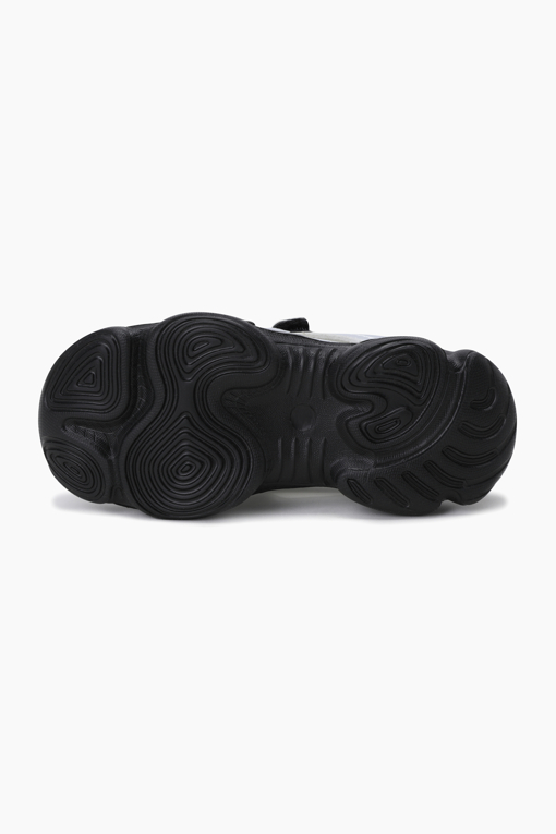 https://img.benettonmall.com/PARTS/KO/26S/QCSH10631SI_MB_D6.jpg?cb=1777565229