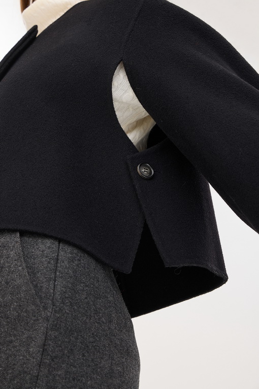 https://img.benettonmall.com/PARTS/KS/24F/SACT31461BK_MB_D4.jpg