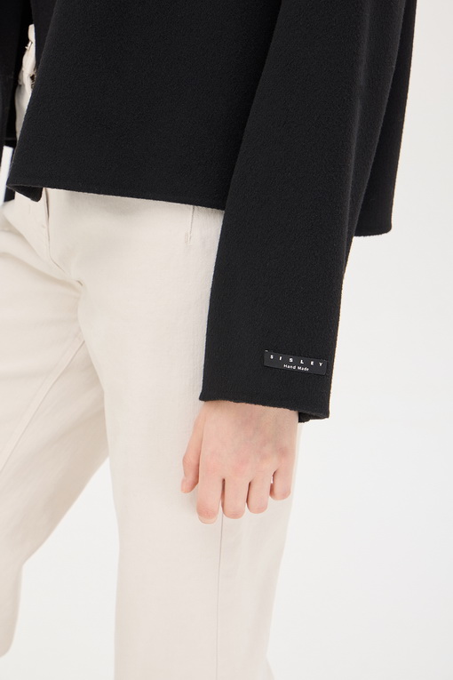 https://img.benettonmall.com/PARTS/KS/24F/SACT32461BK_MB_D4.jpg