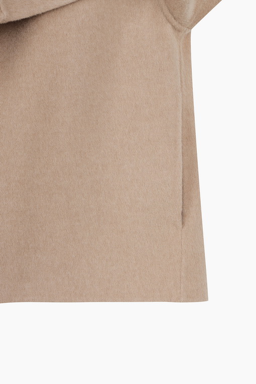 https://img.benettonmall.com/PARTS/KS/24F/SACT32461ME_MB_D13.jpg