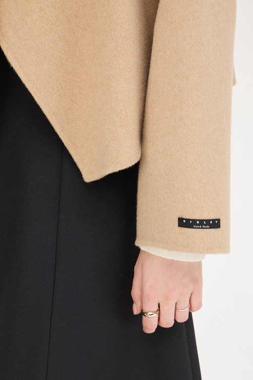https://img.benettonmall.com/PARTS/KS/24F/SACT32461ME_MB_D4.jpg