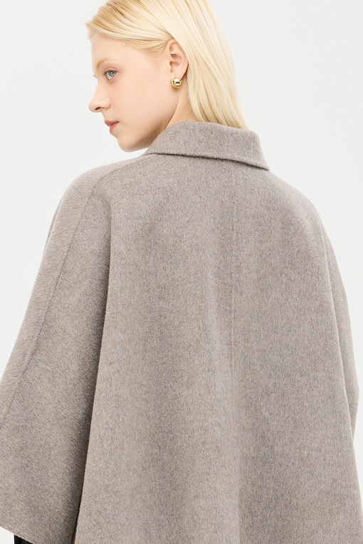 https://img.benettonmall.com/PARTS/KS/24F/SACT34461MG_MB_D4.jpg