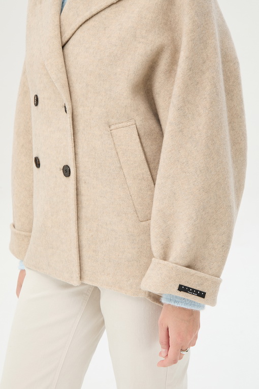 https://img.benettonmall.com/PARTS/KS/24F/SACT36461OT_MB_D4.jpg