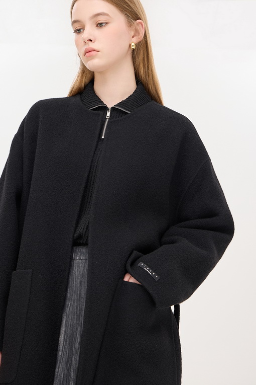 https://img.benettonmall.com/PARTS/KS/24F/SACT37461BK_MB_D3.jpg