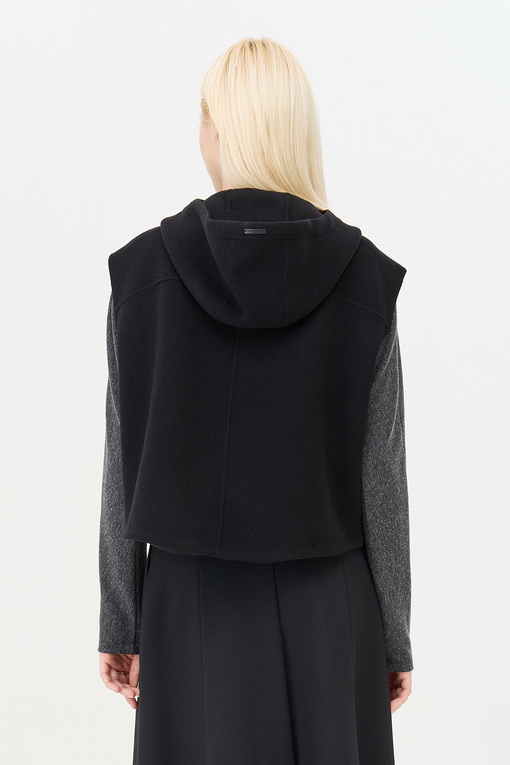 https://img.benettonmall.com/PARTS/KS/24F/SACT45461BK_MB_D2.jpg