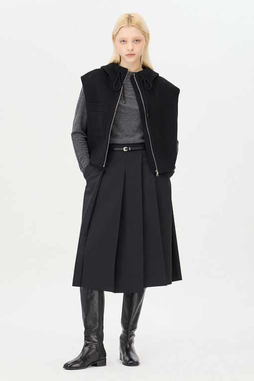 https://img.benettonmall.com/PARTS/KS/24F/SACT45461BK_MB_D5.jpg