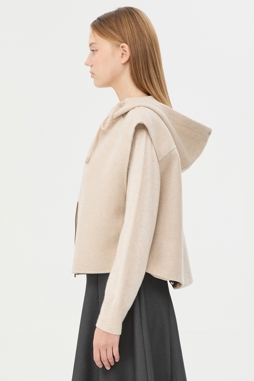 https://img.benettonmall.com/PARTS/KS/24F/SACT45461OT_MB_D1.jpg