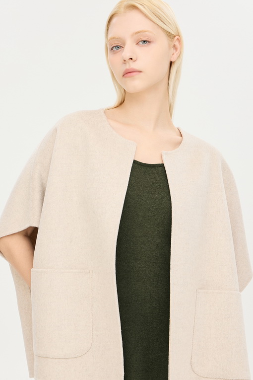 https://img.benettonmall.com/PARTS/KS/24F/SACT82461BG_MB_D3.jpg