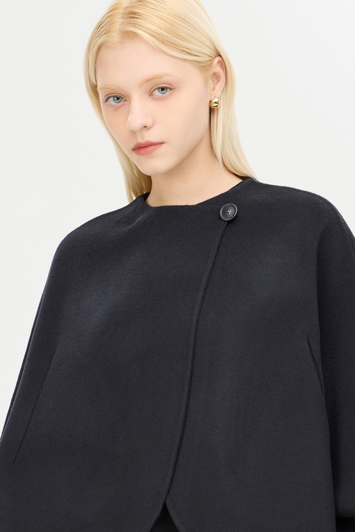 https://img.benettonmall.com/PARTS/KS/24F/SACTE2461DN_MB_D3.jpg