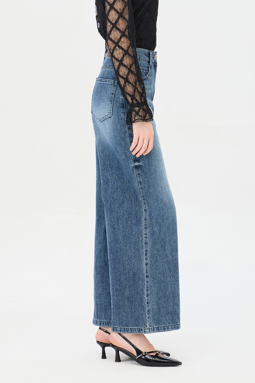 https://img.benettonmall.com/PARTS/KS/24F/SADP32461BL_MB_D1.jpg
