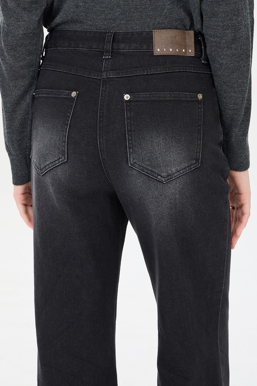 https://img.benettonmall.com/PARTS/KS/24F/SADP33461BK_MB_D4.jpg