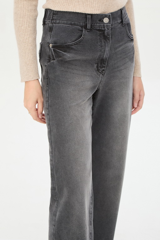 https://img.benettonmall.com/PARTS/KS/24F/SADP36461BK_MB_D3.jpg